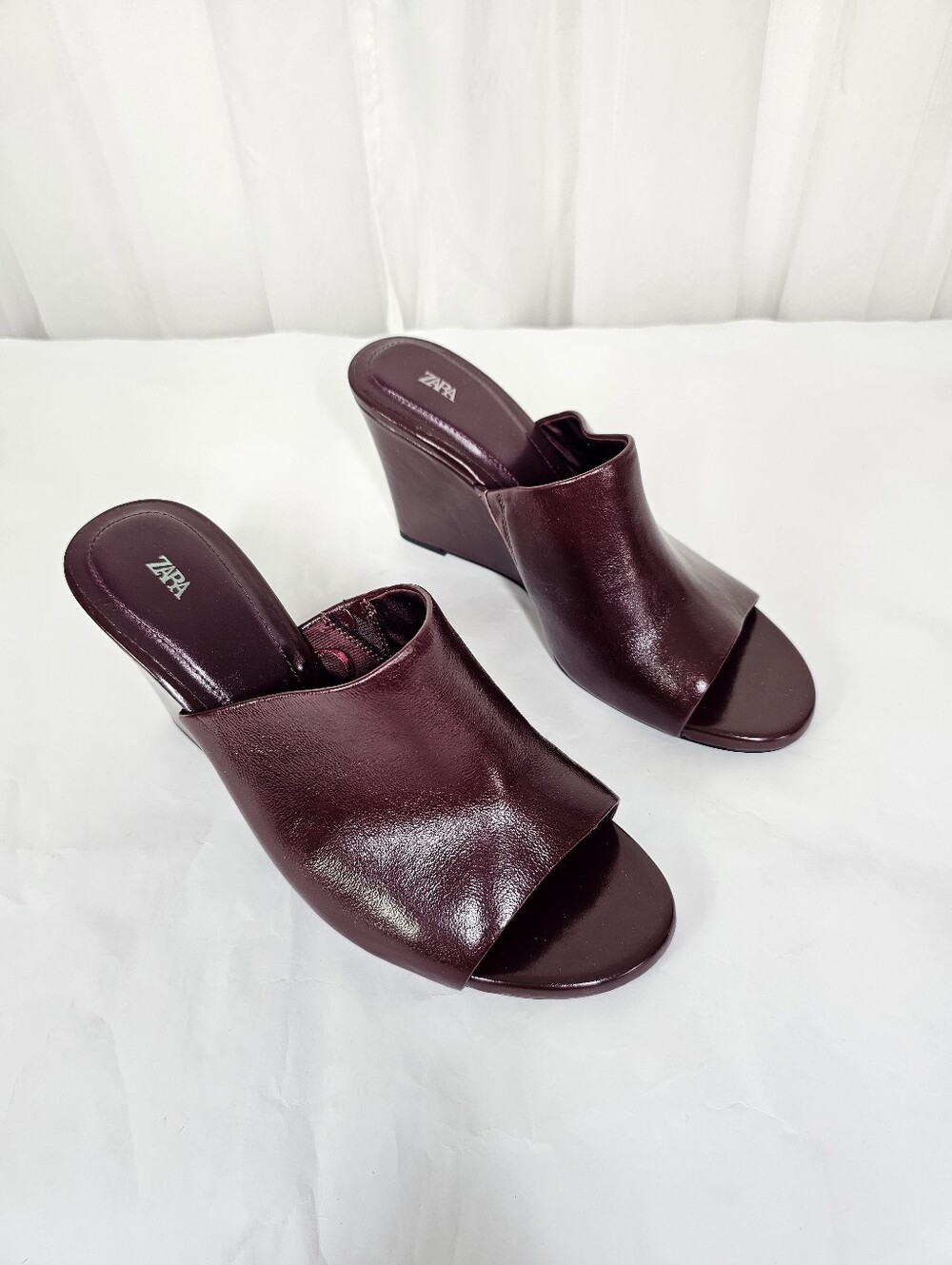 ZARA Burgundy Leather Wedge Mules Open Toe Slides Size 39